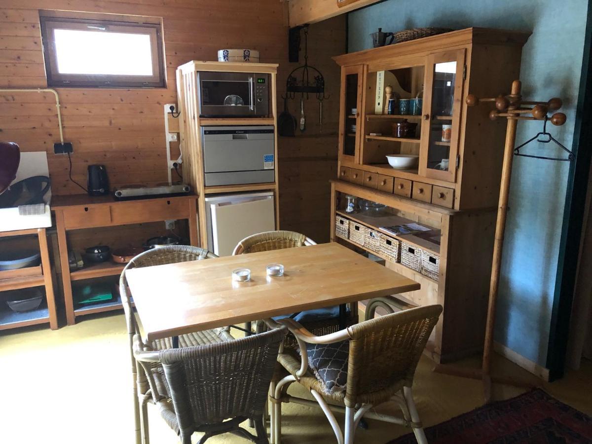 Sainte-Nathalène Le Bon Chemin Ateliers 아파트 외부 사진